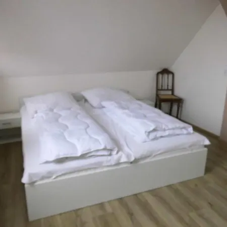 شقة Ferienwohnung Stadtmitte Bis 7 Personen *