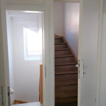 Ferienwohnung Stadtmitte Bis 7 Personen * لمغو