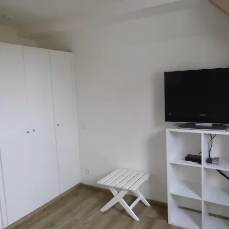 Ferienwohnung Stadtmitte Bis 7 Personen * لمغو